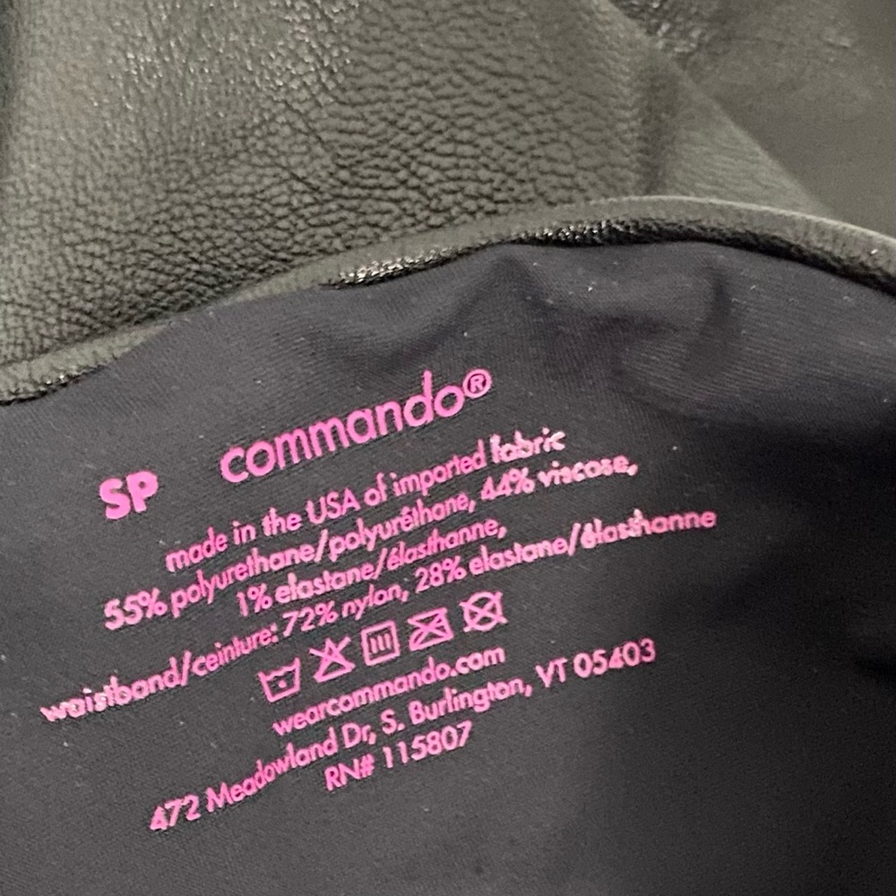 Commando Black Faux Leather Leggings Black Ankle Length Petite Small Textured - Picture 10 of 12